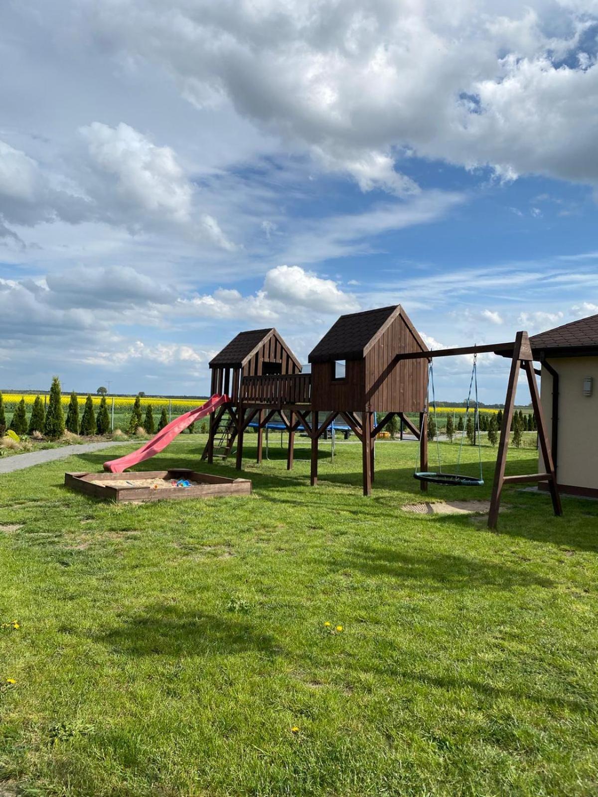 Domek letniskowy Stajnia Bocianie Gniazdo